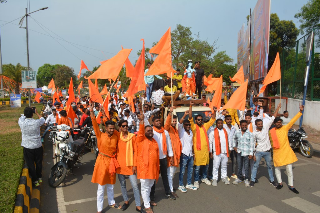 'Jai Shri Ram' chants, Nishans paint Jamshedpur in saffron The Avenue