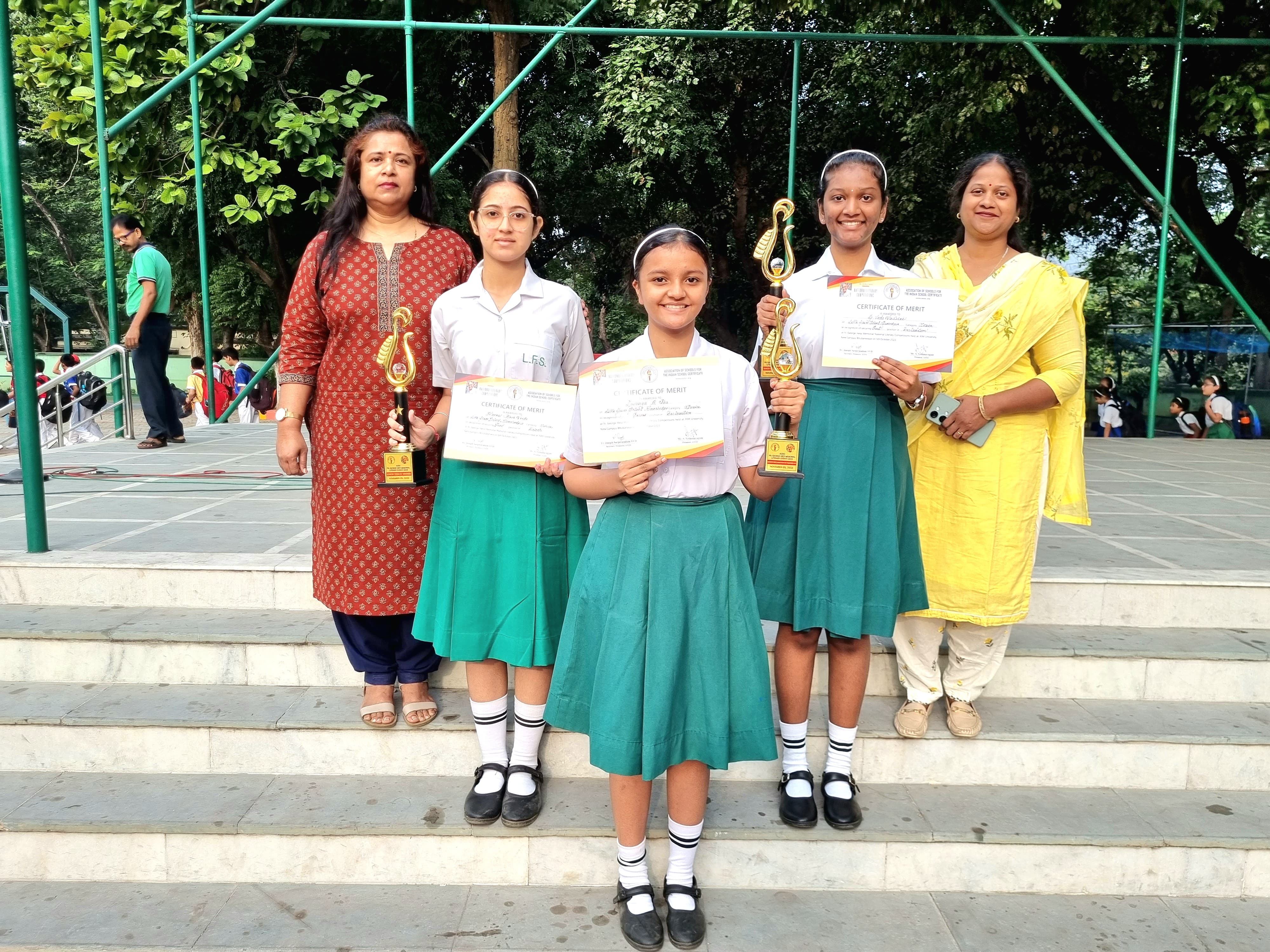 Little Flower School Jamshedpur students win big at ASISC National