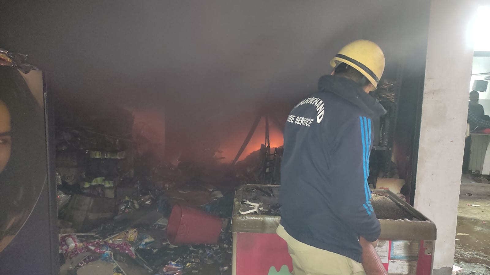 Fire at ice cream parlour in Jamshedpur The Avenue Mail