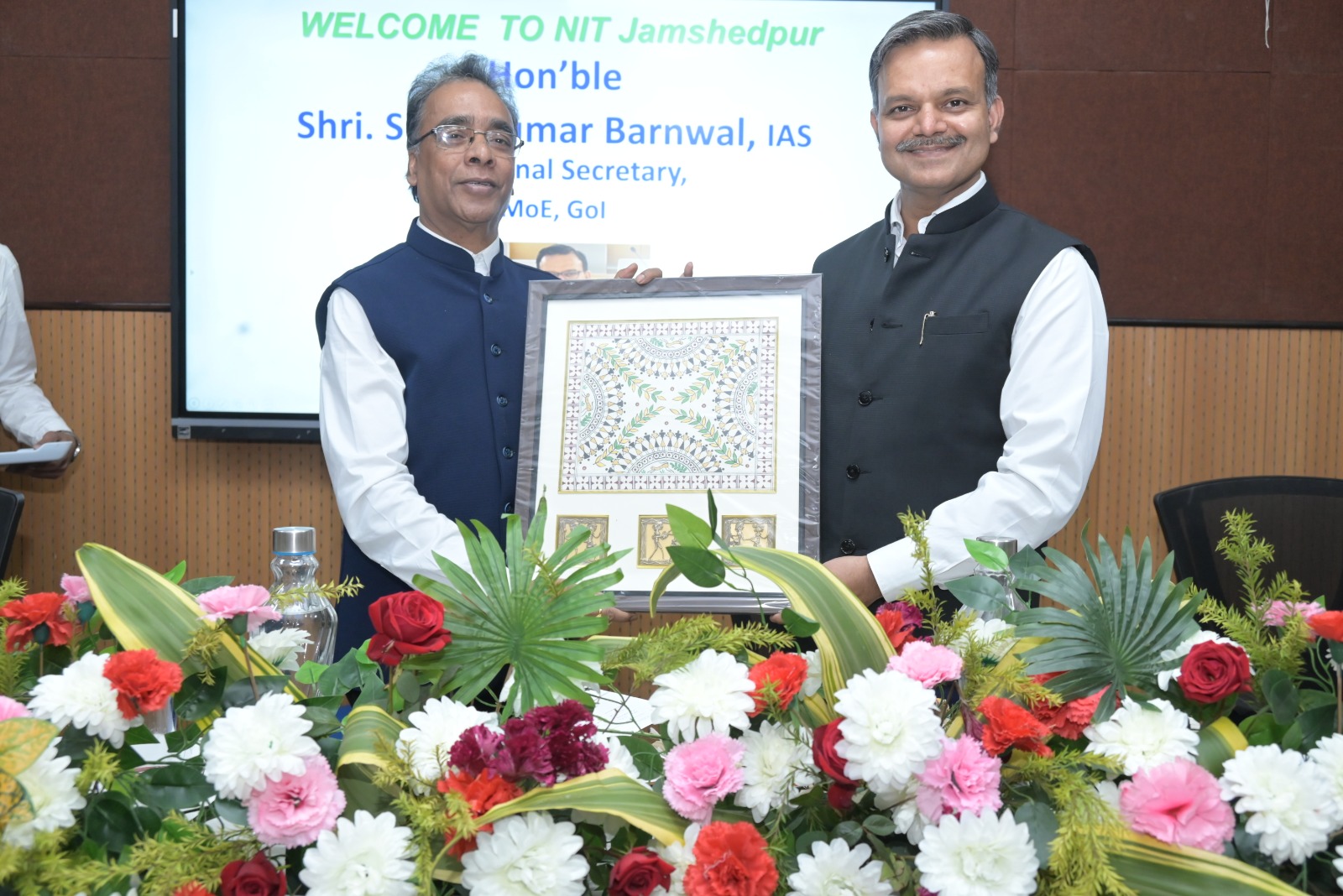 Education Ministry official visits NIT Jamshedpur, emphasizes research and academic initiatives - Vimarsana News