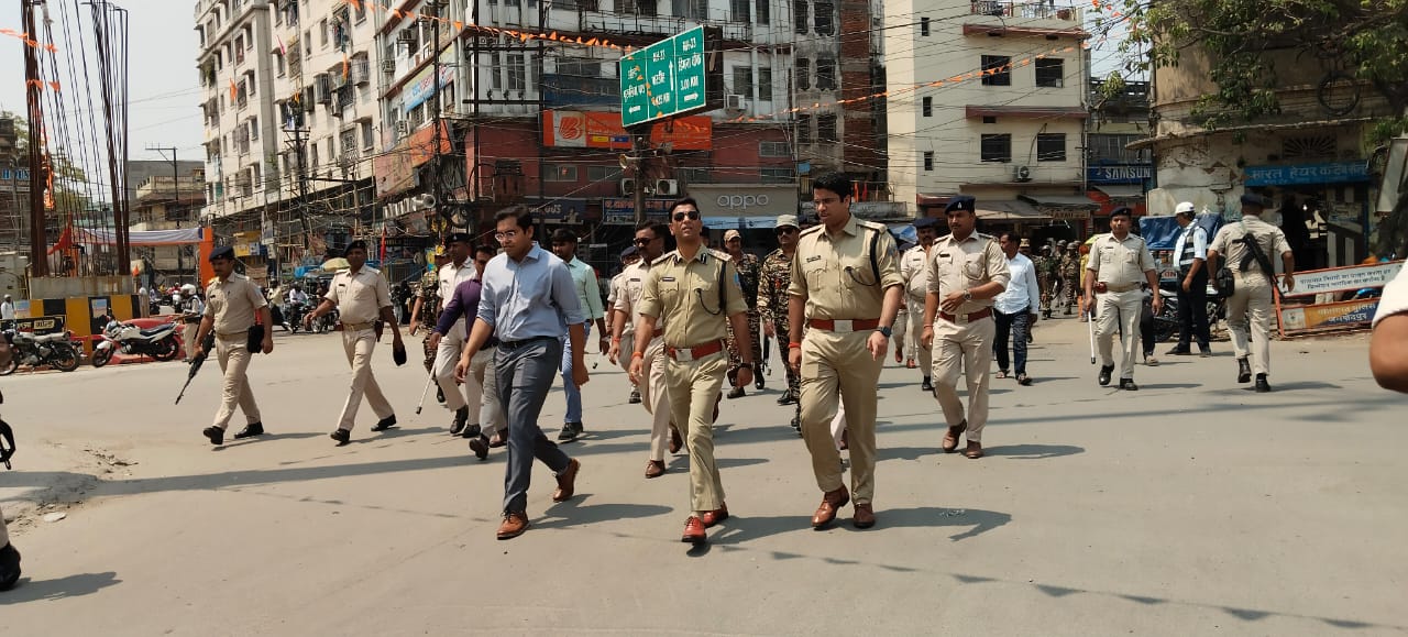 Tight Security in Jamshedpur for Ram Navami; Police Hold Flag March in ...
