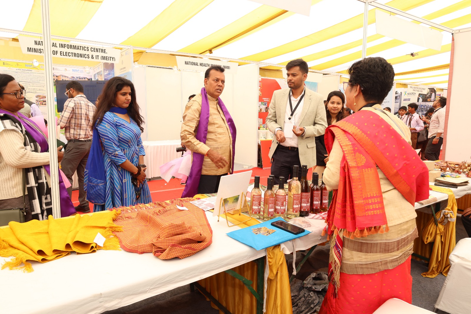 Radiant Jharkhand 2.0: Thousands of Students and Youth Visit Mega Exhibition in Jamshedpur for Career and Innovation Insights