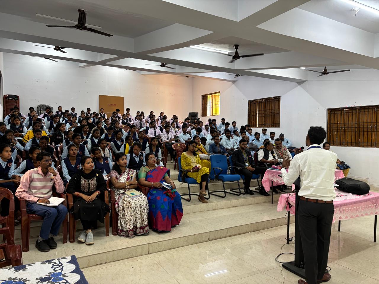 Kolhan University Hosts Investor Awareness Seminar on Safe Investment Practices 