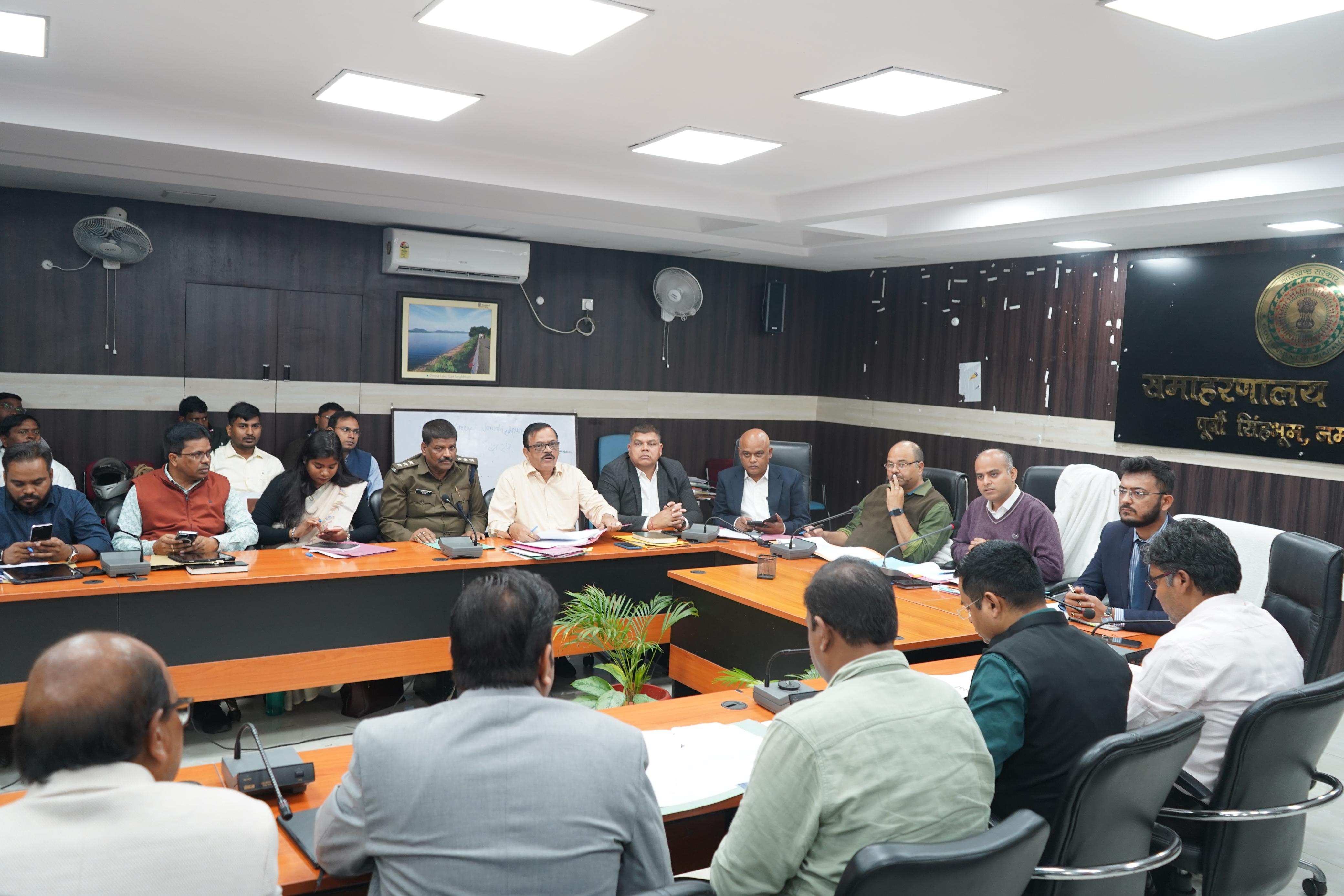 Jamshedpur DC orders drive to free roads, intersections and market areas from encroachment