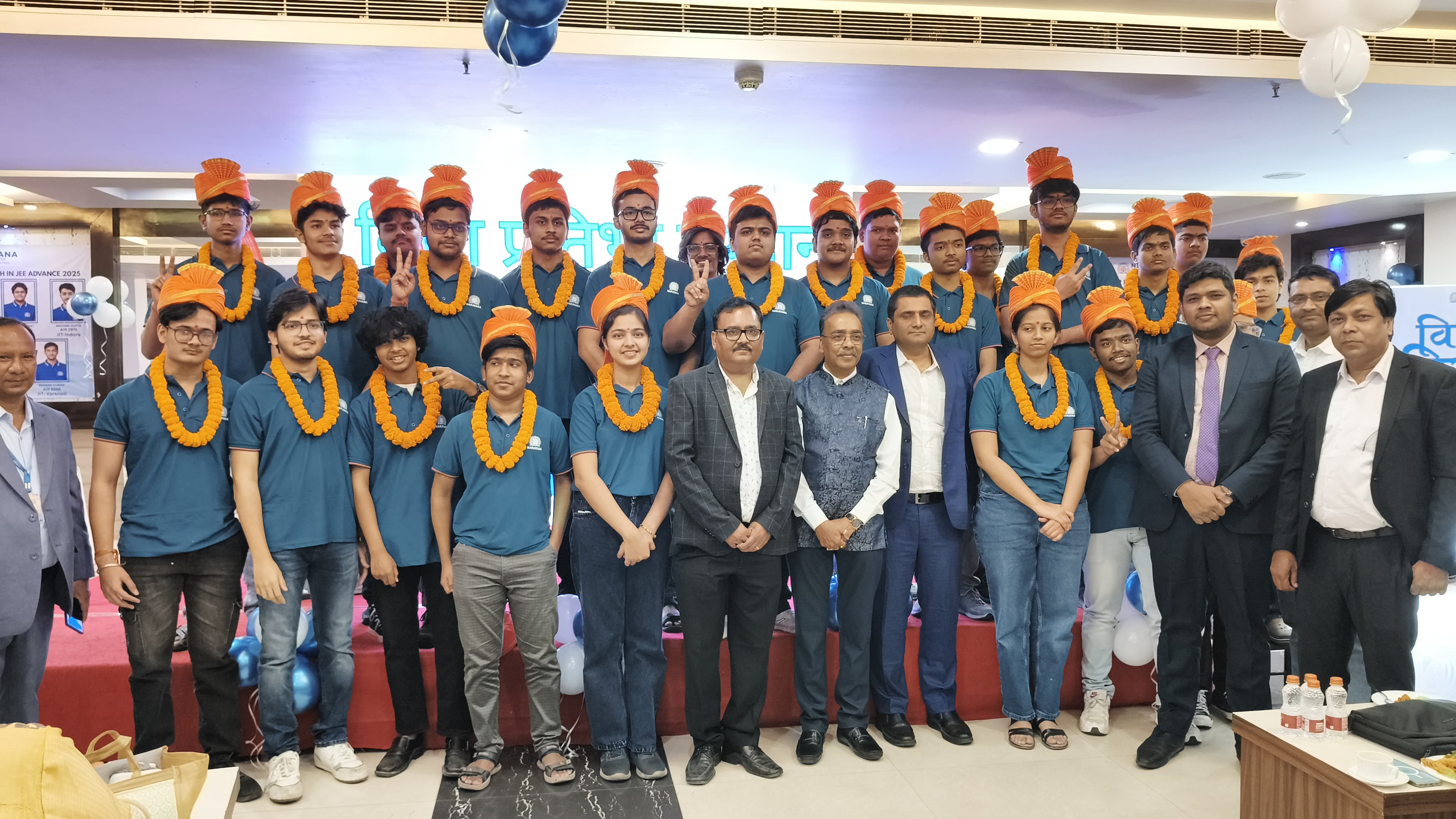 Narayana Academy Jamshedpur students felicitated for JEE Main 2026 success