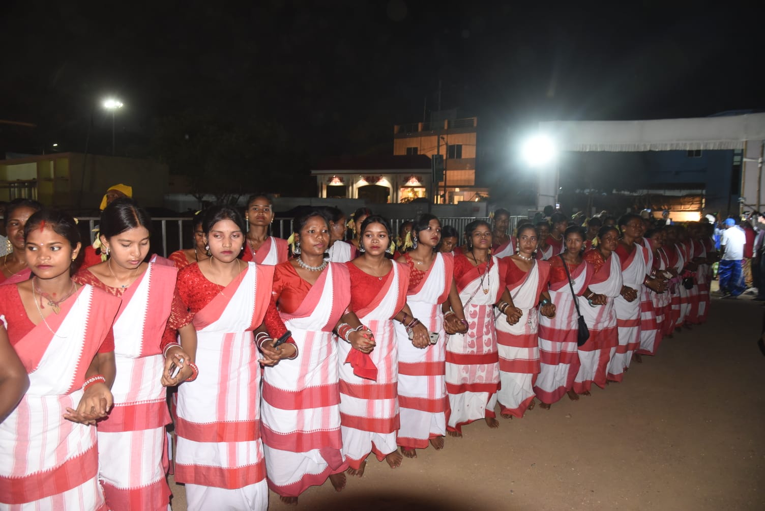 Tribal Dance Showcases Rich Cultural Heritage in Jamshedpur